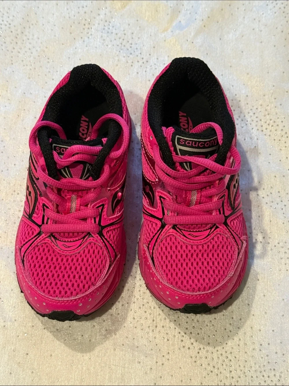 Saucony Kids' Pink Running Shoes - Lightweight Comfort size 11 M